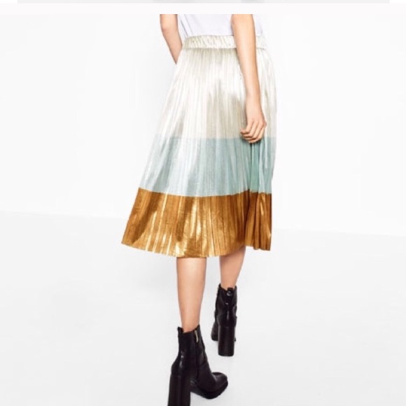 ZARA MIDI PLEATED SKIRT BRAND NEW WITH TAGS MEDIUM - Picture 4 of 7